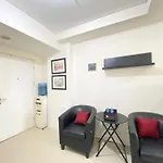 Relaxing 1Br Apartment At Parahyangan Residence Near Parahyangan University By Travelio