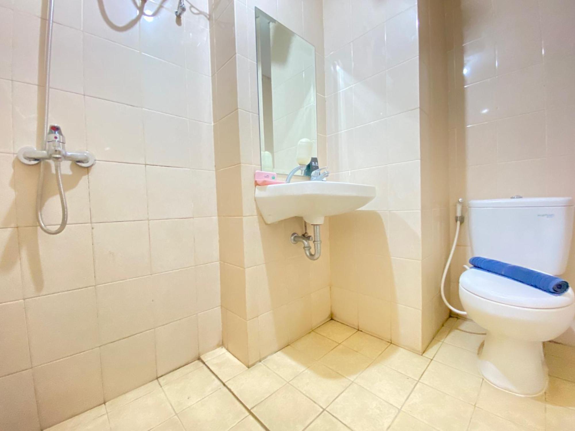 Relaxing 1br At Parahyangan Near Parahyangan By Travelio *